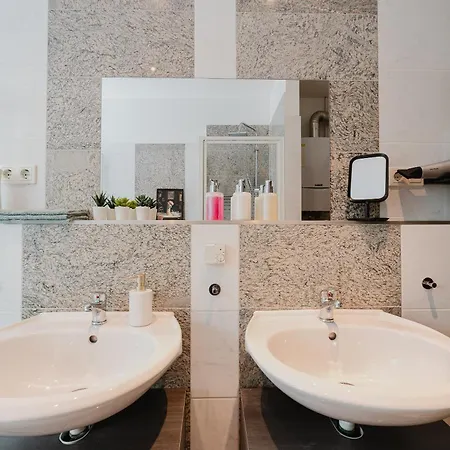 Altbau-traum, Zentrumsnah, Küche, Whirlpool Apartment *